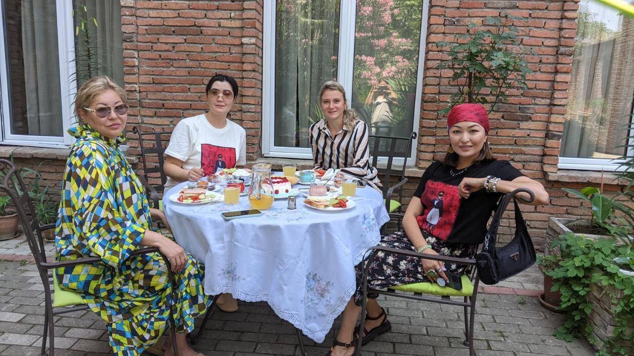 Hotel Kalanga Tbilisi Eksteriør billede