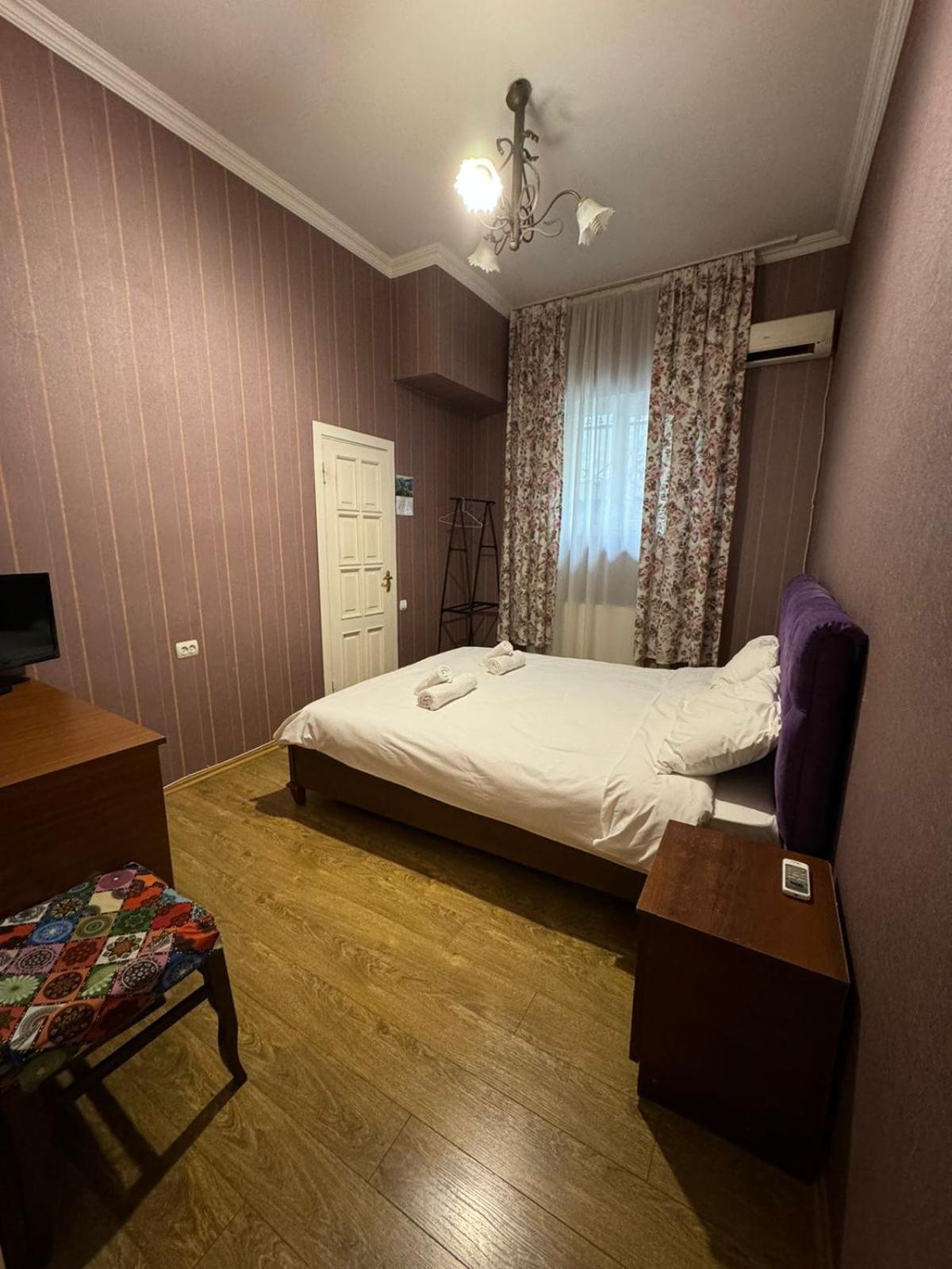 Hotel Kalanga Tbilisi Værelse billede